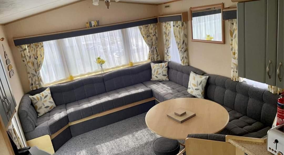 Apartment Dees Caravan Lettings Kingfisher Elm 453 *